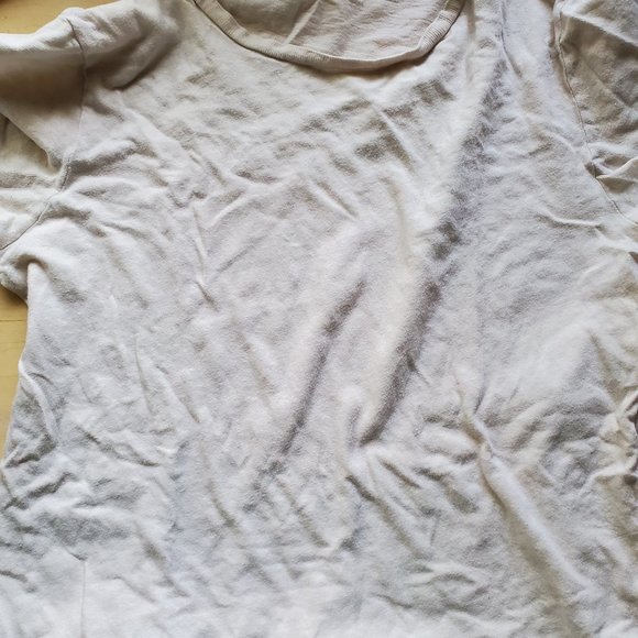 tshirt - Picture 1 of 2